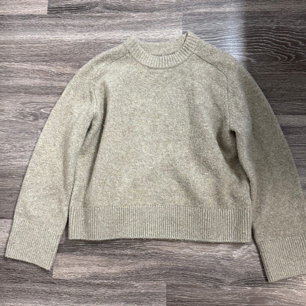 Brown abercrombie madeline sweater